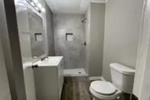 2327 4th Ave N, Texas City, TX 77590 - Photo 9