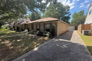 4915 Apollo St, Houston, TX 77018 - Photo 9