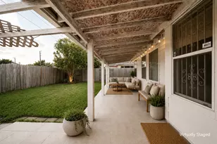 8714 Kirksage Dr, Houston, TX 77089 - Photo 19