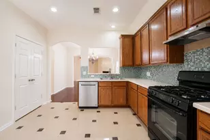 8714 Kirksage Dr, Houston, TX 77089 - Photo 11
