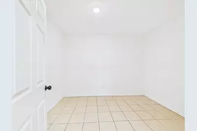 9918 Peachridge Dr, Houston, TX 77070 - Photo 17