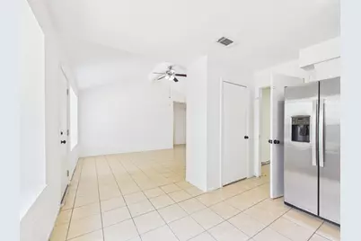 9918 Peachridge Dr, Houston, TX 77070 - Photo 7
