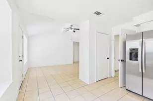 9918 Peachridge Dr, Houston, TX 77070 - Photo 7