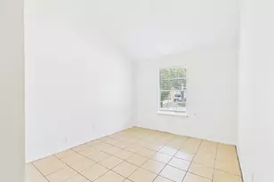 9918 Peachridge Dr, Houston, TX 77070 - Photo 13
