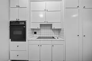 1758 Hawthorne St, Houston, TX 77098 - Photo 9