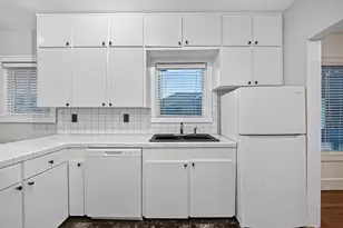 1758 Hawthorne St, Houston, TX 77098 - Photo 9