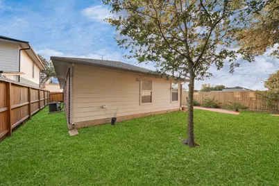 9622 Sugarblossom Lane, Sugar Land, TX 77498 - Photo 5