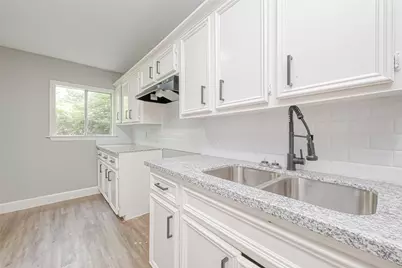 6715 Victoria Street, Houston, TX 77020 - Photo 35