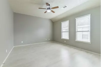 3324 Masters Point Drive, Houston, TX 77091 - Photo 25