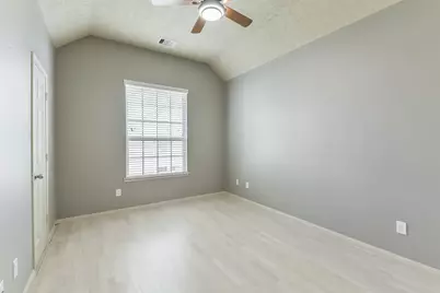 3324 Masters Point Drive, Houston, TX 77091 - Photo 31