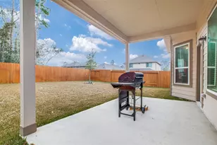 4258 McGregor Blf Ln, Conroe, TX 77304 - Photo 7
