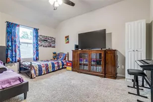 4258 McGregor Blf Ln, Conroe, TX 77304 - Photo 13
