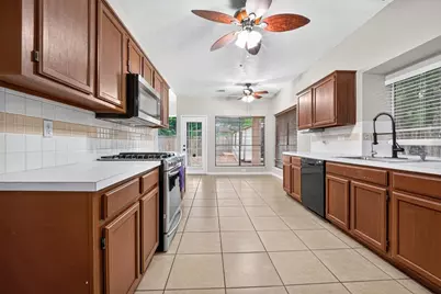 13130 Mills River Street, Houston, TX 77070 - Photo 9