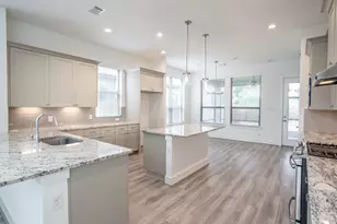 10719 Blossom River Dr, Missouri City, TX 77459 - Photo 9