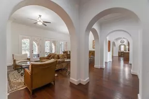 6 W Monteagle Cir, The Woodlands, TX 77382 - Photo 9
