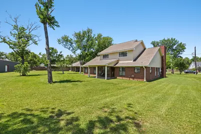 5922 Redfish Run, Baytown, TX 77523 - Photo 5