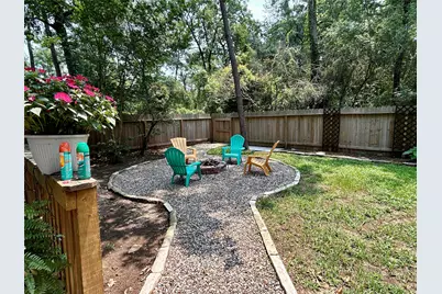 115 E Pathfinders Circle, The Woodlands, TX 77381 - Photo 25