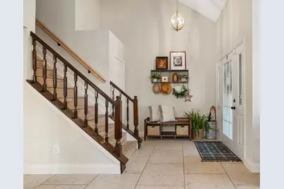 115 E Pathfinders Circle, The Woodlands, TX 77381 - Photo 3