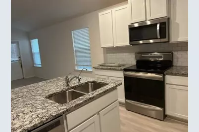 12310 Beryl Knoll, San Antonio, TX 78245 - Photo 3