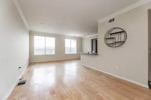 7575 Kirby Dr, Houston, TX 77030 - Photo 13