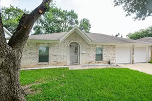 11510 Leader St, Houston, TX 77072 - Photo 3