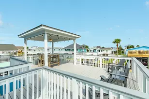 21714 Frio Dr, Galveston, TX 77554 - Photo 11