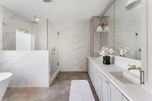 1318 E 32nd 1/2 St, Houston, TX 77022 - Photo 23