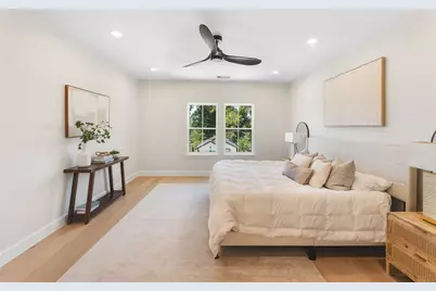 1318 E 32nd 1/2 Street, Houston, TX 77022 - Photo 21