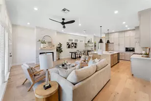 1318 E 32nd 1/2 St, Houston, TX 77022 - Photo 17