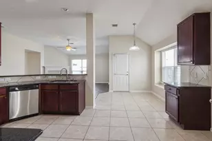 14522 Round Mountain Dr, Houston, TX 77090 - Photo 17