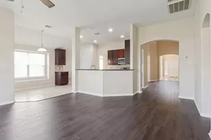 14522 Round Mountain Dr, Houston, TX 77090 - Photo 13