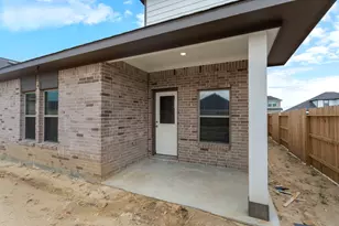 2442 E Heritage Dr, Dayton, TX 77535 - Photo 31