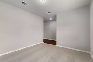 2442 E Heritage Dr, Dayton, TX 77535 - Photo 27