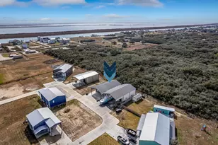 82 Cir Hook, Port O Connor, TX 77982 - Photo 3