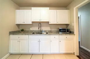 14210 Hillsboro St, Houston, TX 77015 - Photo 3