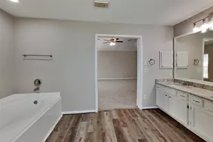 8815 Stoney Bend Dr, Spring, TX 77379 - Photo 13