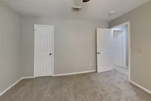 8815 Stoney Bend Dr, Spring, TX 77379 - Photo 15