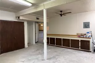 444 Southern Oaks Dr, Lake Jackson, TX 77566 - Photo 17