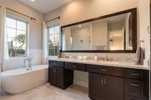 3911 McDuffie St, Houston, TX 77098 - Photo 17