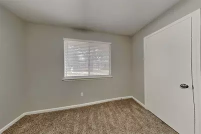 16915 Tranquil Drive, Sugar Land, TX 77498 - Photo 11