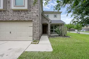 9997 Hyacinth Way, Conroe, TX 77385 - Photo 3
