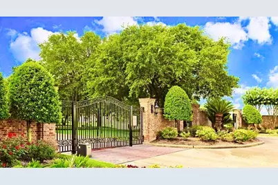 18 Crest Gate, Houston, TX 77082 - Photo 25