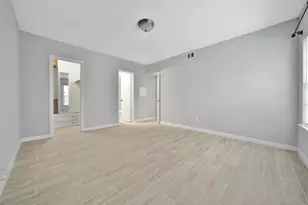 2822 Briarhurst Dr, Houston, TX 77057 - Photo 13