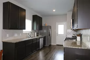 1336 Mount Blanc Path, Conroe, TX 77301 - Photo 9