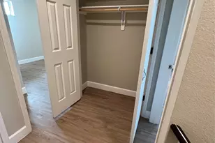 9720 Pelsey St, Houston, TX 77029 - Photo 11
