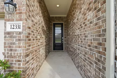 12331 English Mist Drive, Houston, TX 77044 - Photo 3
