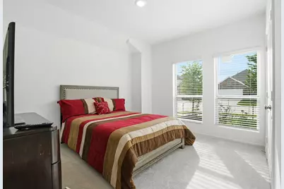 12331 English Mist Drive, Houston, TX 77044 - Photo 13