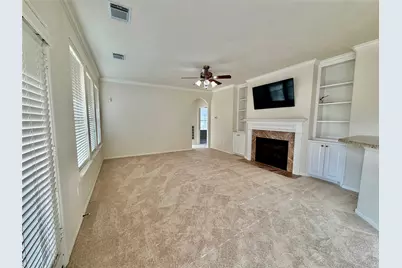 2202 Capri Court, Pearland, TX 77581 - Photo 9