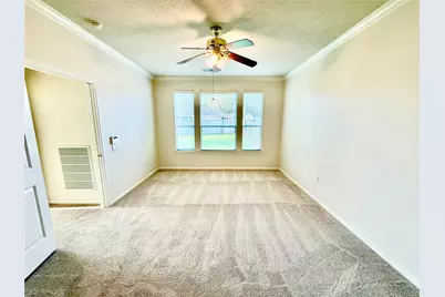 2202 Capri Court, Pearland, TX 77581 - Photo 11