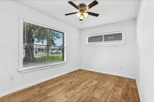 315 David, Bridge City, TX 77611 - Photo 15